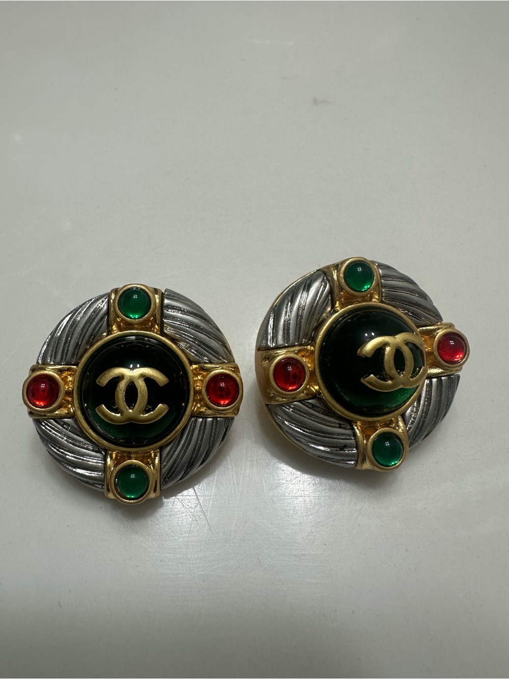 💫 Chanel Green & Gold Round Statement Earrings